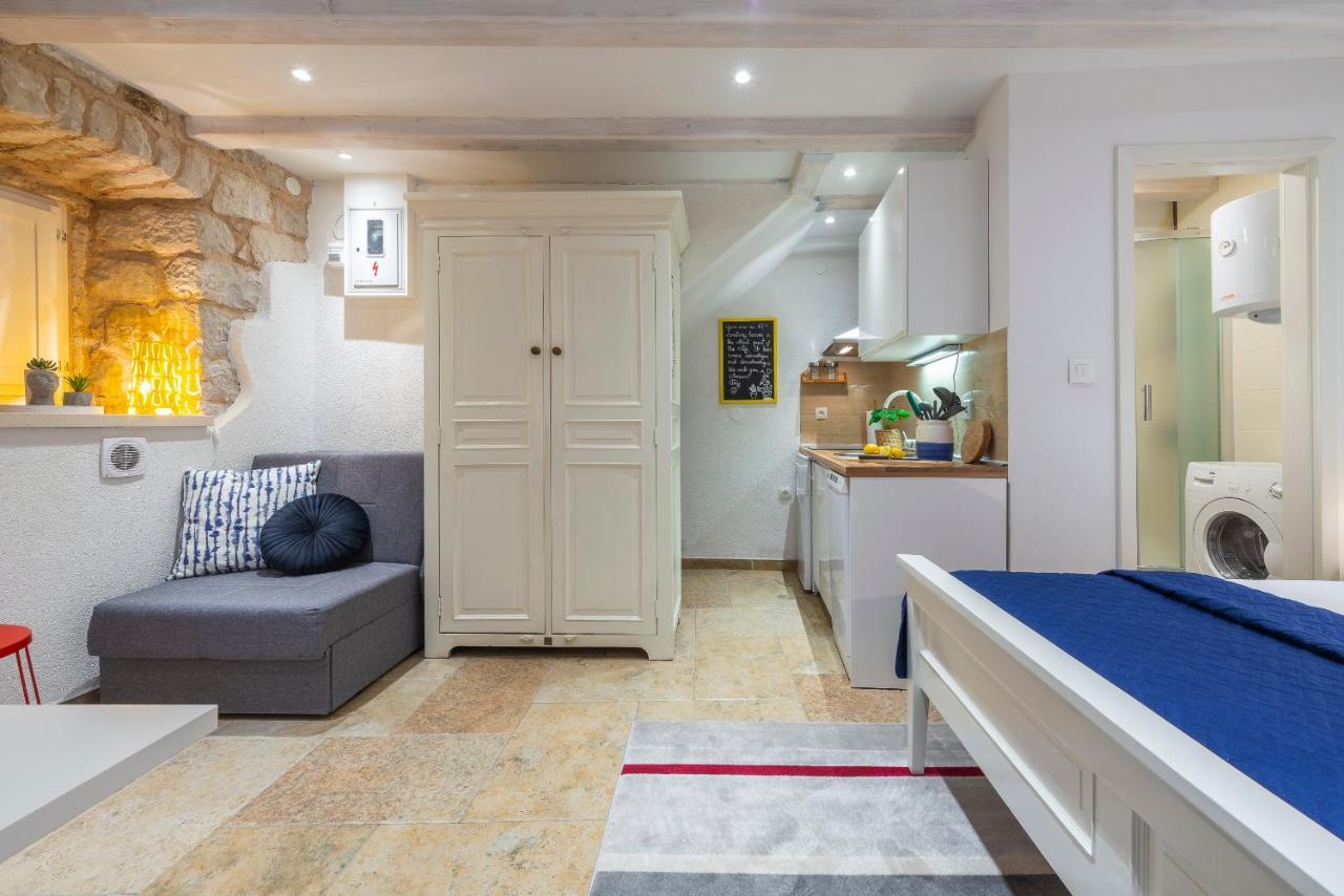 Apartment Neva ดูบรอฟนิก ภายนอก รูปภาพ