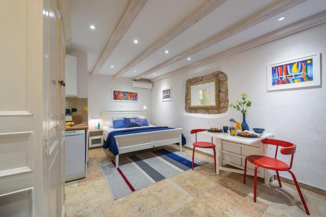 Apartment Neva ดูบรอฟนิก ภายนอก รูปภาพ